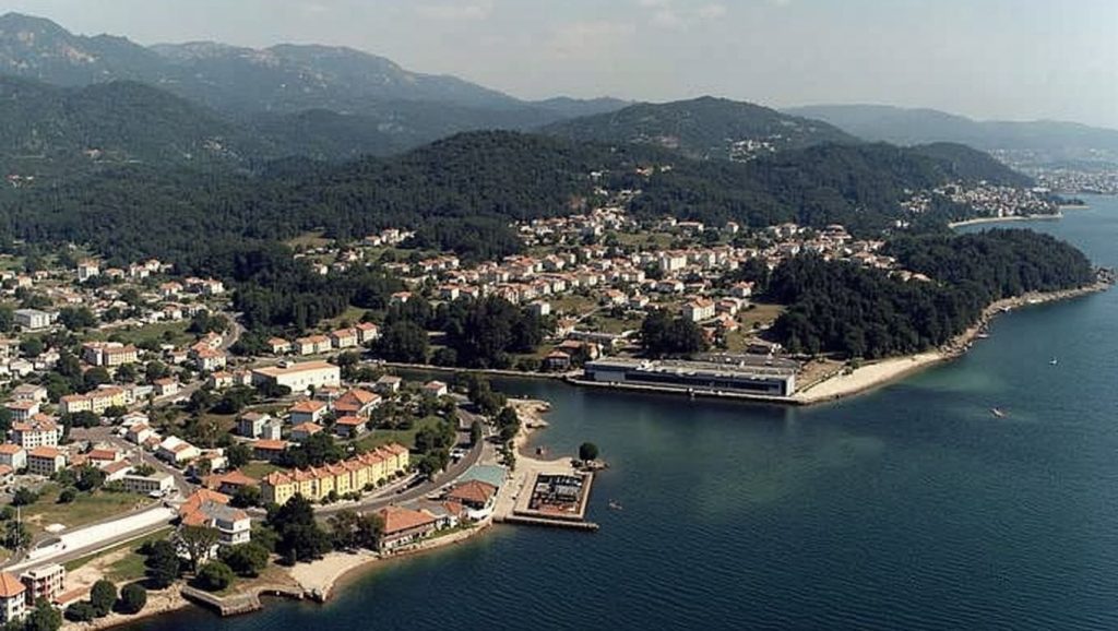 Vista de Praia de San Lázaro en A Pobra do Caramiñal, A Coruña