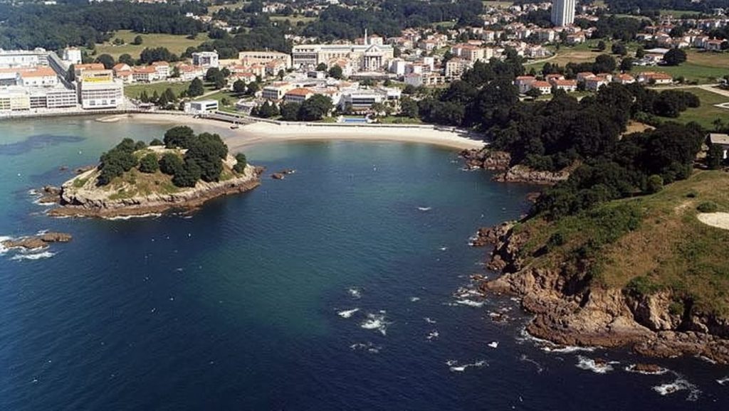 Panorámica de Praia de Santa Cruz, A Coruña