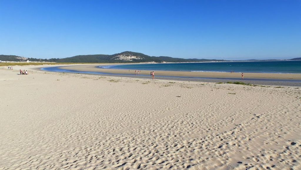 Paseo hacia Tronco, Galicia