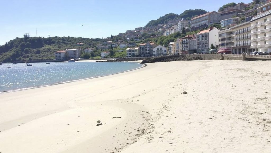 Ría y costa de Praia de Xiorto en Poio, Pontevedra