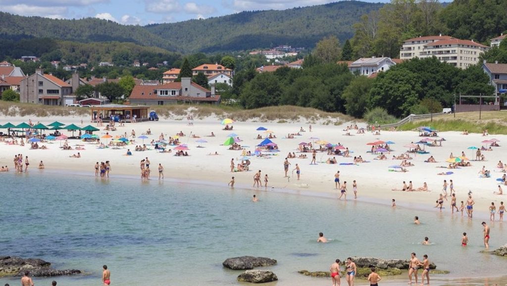 Praia do Peirao — foto 1 de 6