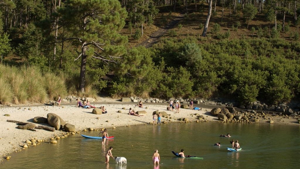 Praia do Peirao de Pau — foto 1 de 6