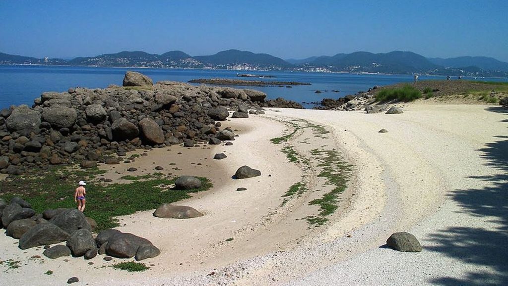 Entorno natural de Praia do Pincho do Gato en Pontevedra