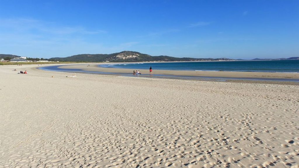 Panorámica completa de Praia do Porrón, playa de Galicia