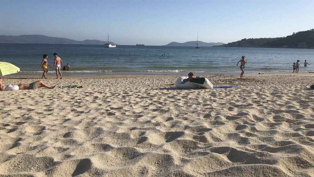 Praia do Preguntouro — foto 3 de 6