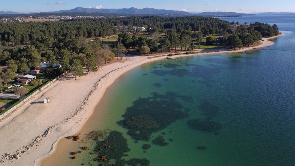 Playa do Terrón desde la arena, Galicia, A Coruña