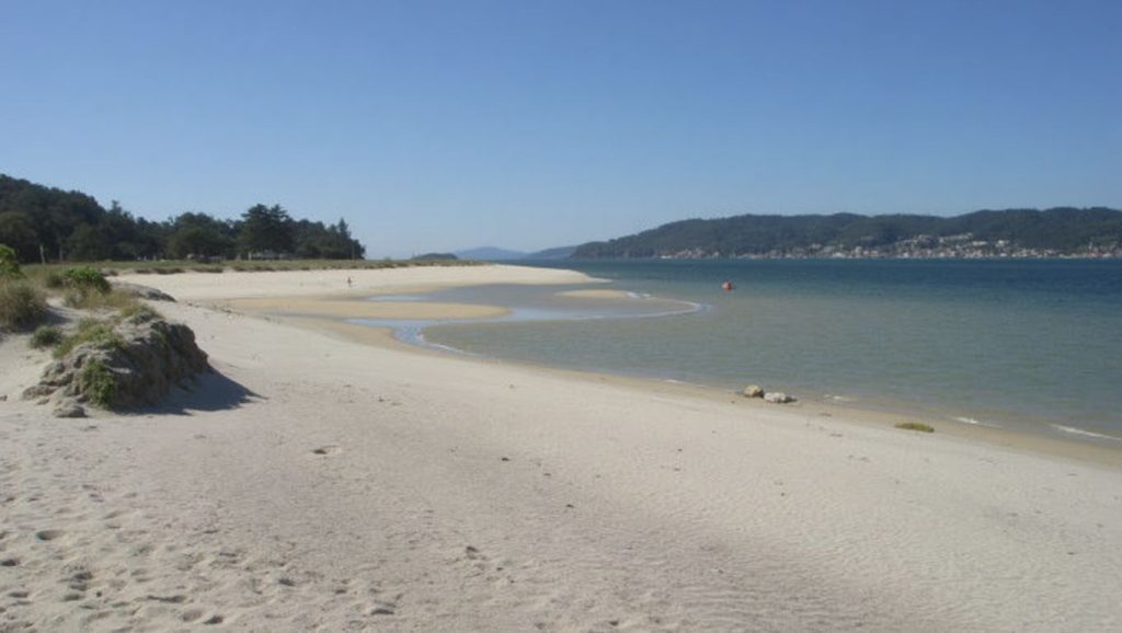 Aguas de Praia do Testal en Noia (A Coruña)
