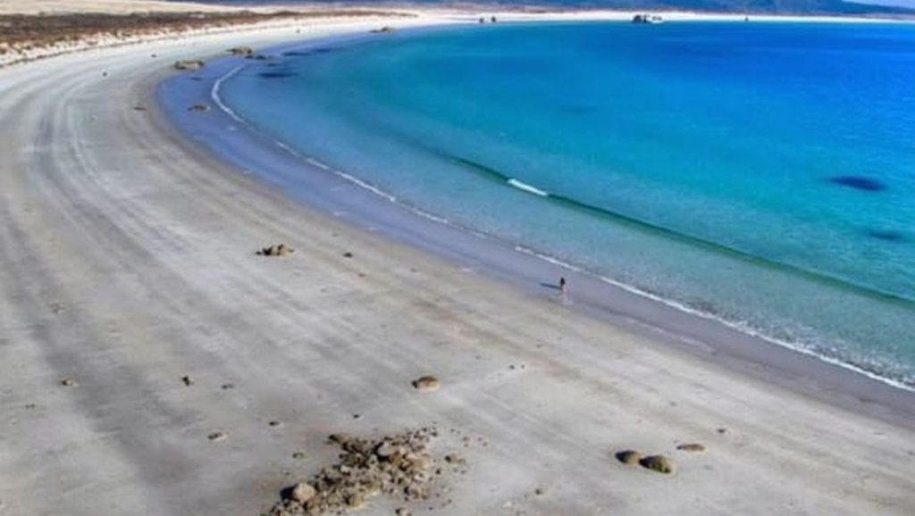 Aguas de Praia dos Espiños en Ribeira (Pontevedra)