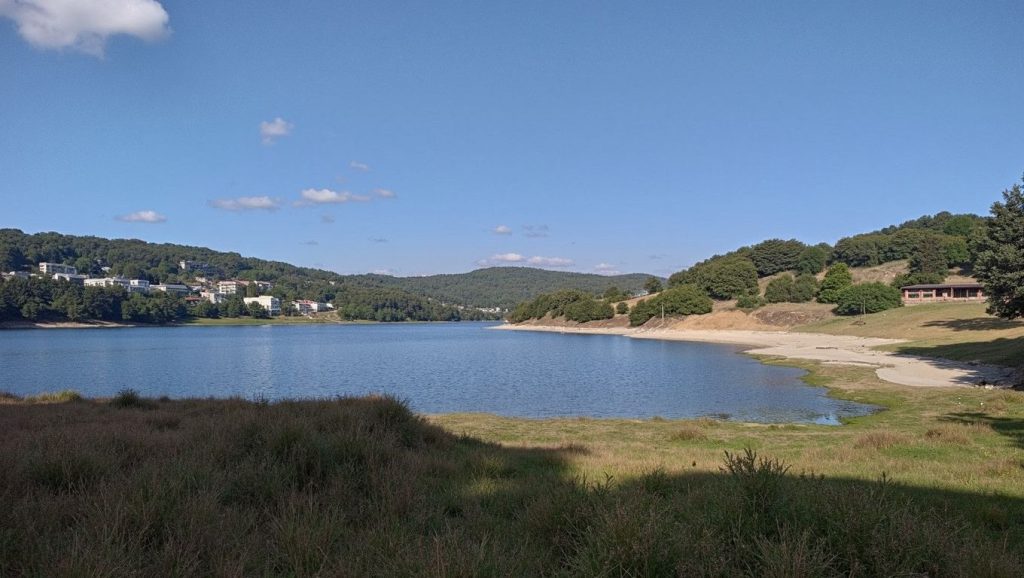 Ría y costa de Praia dos Franceses en A Veiga, Ourense
