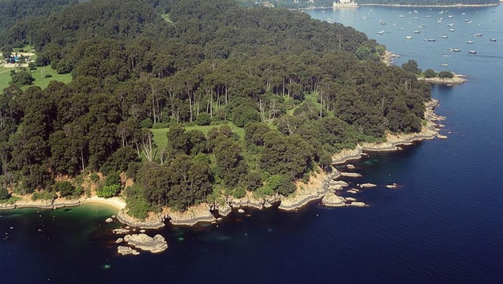 Aguas de Praia dos Lobos en Sada (A Coruña)