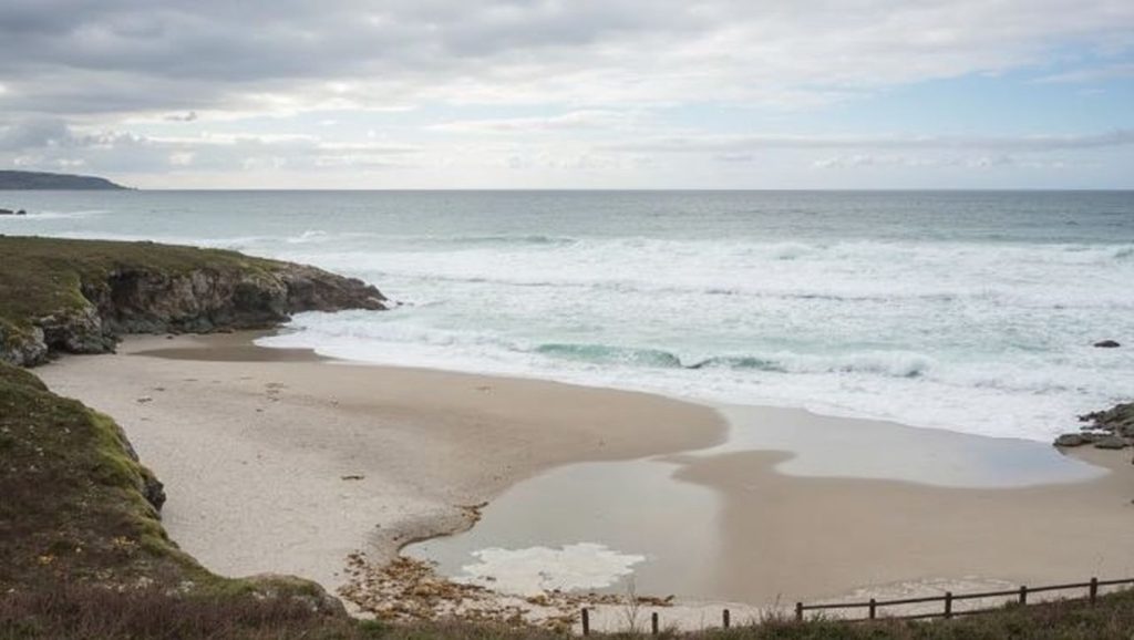 Acantilados y costa de Praia dos Ripibelos, Arteixo (A Coruña)