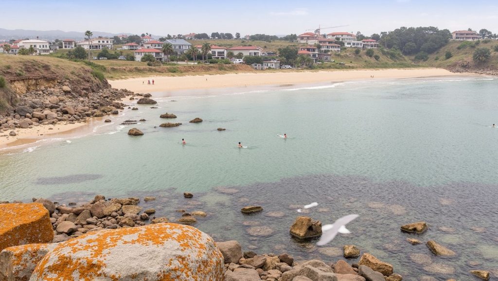 Entorno natural de Praia dos Xuncos en Lugo