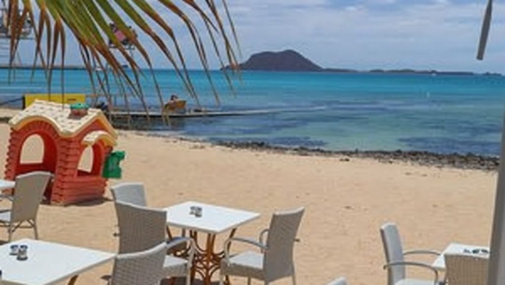 Waikiki Beach — foto 1 de 6