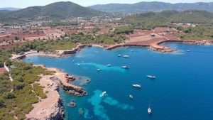 Caló de s’Alga (Santa Eulàlia des Riu, Ibiza)