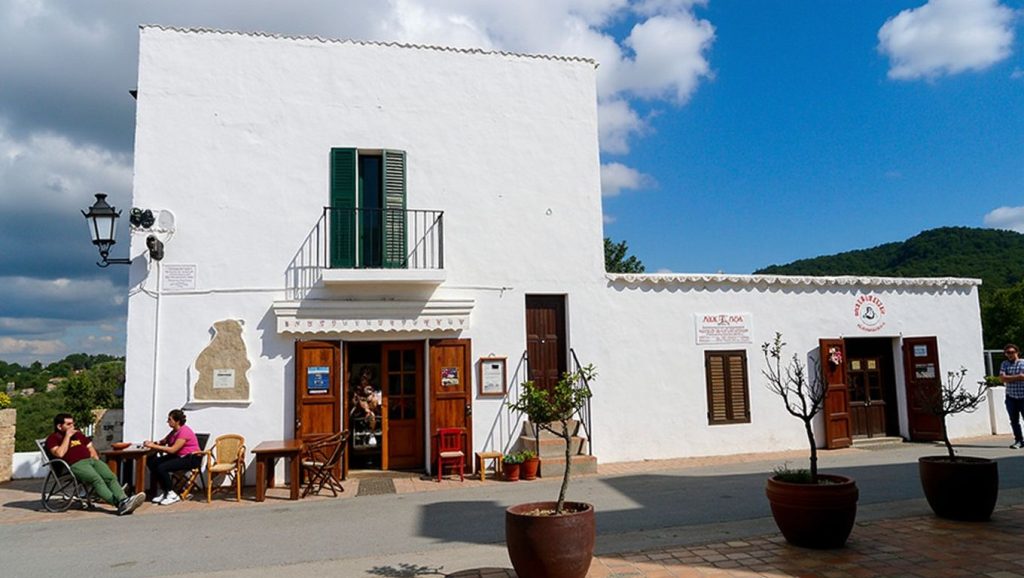 Cala de Porroig — foto 1 de 6