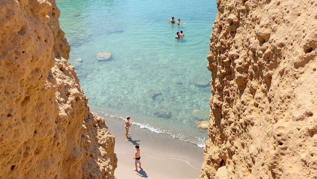 Agios Nikolaos - Milos, Grecia