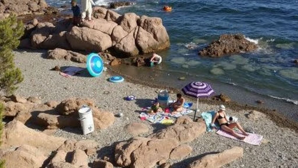 Plage de Boulouris - Saint-Raphaël, Côte d'Azur