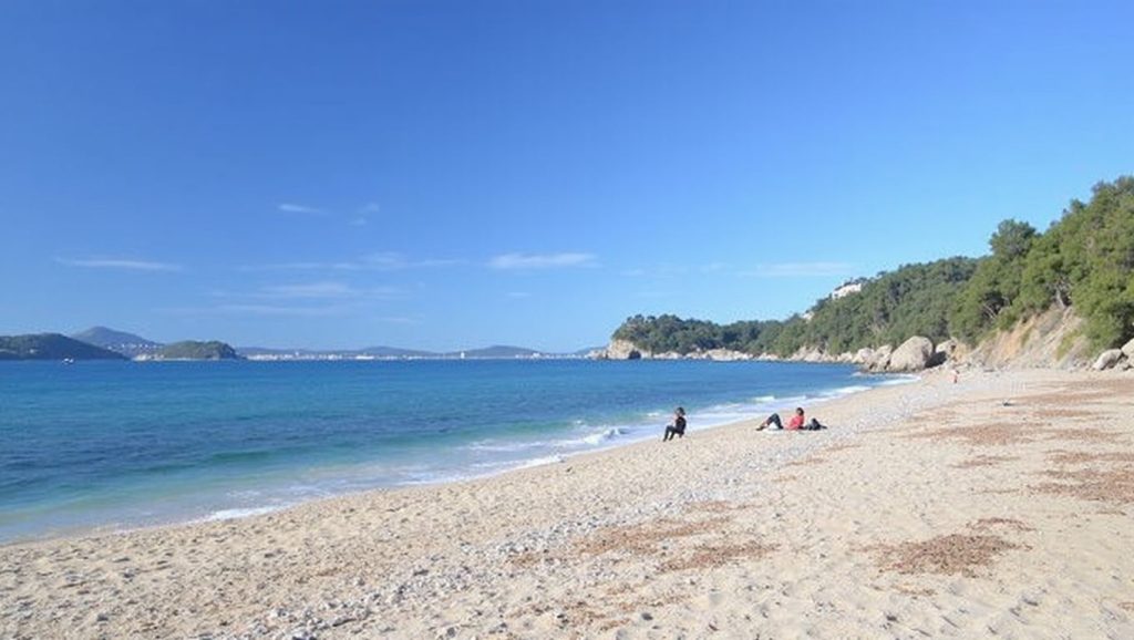 Plage naturiste du Monaco - Le Pradet, Côte d'Azur