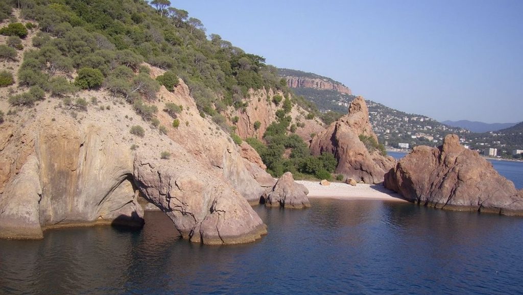 Plage de l'Aiguille - Théoule-sur-Mer, Côte d'Azur