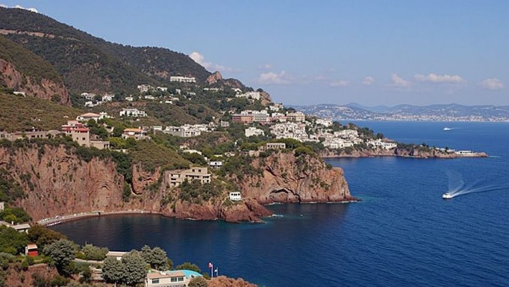 Plage Abel Ballif - Saint-Raphaël, Côte d'Azur