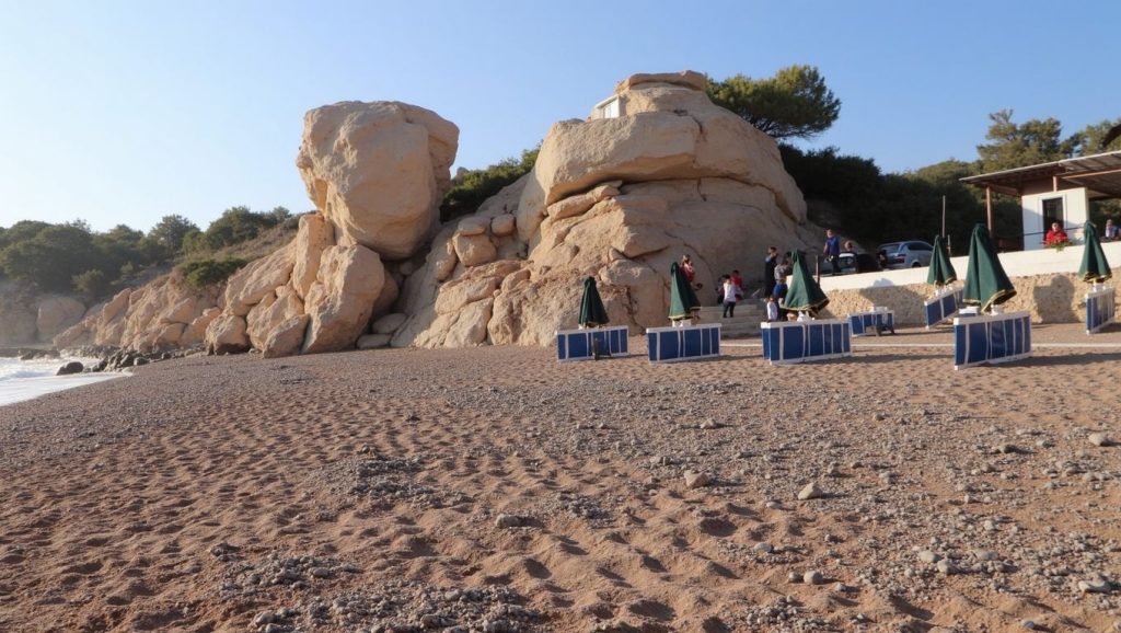 Fourni Beach - Rodas, Grecia