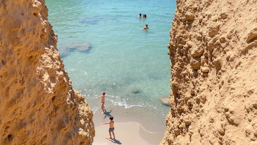 Agios Georgios - Milos, Grecia