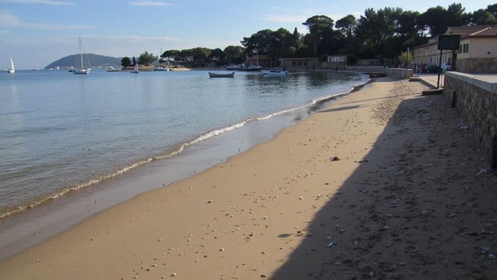 Plage de Balaguier - La Seyne-sur-Mer, Côte d'Azur