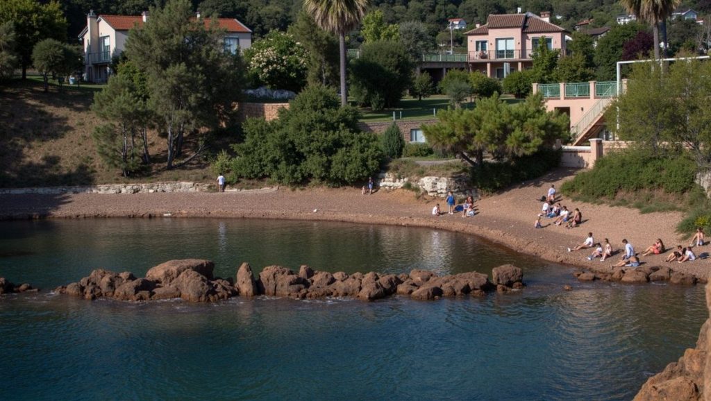 Plage Fournas - Saint-Raphaël, Côte d'Azur