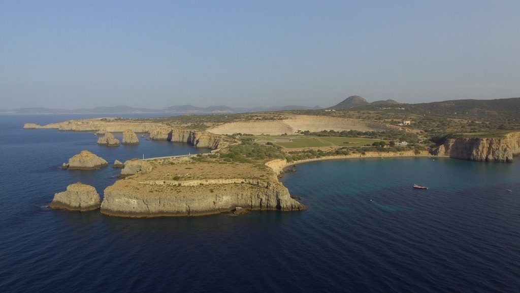 Nerodafni - Milos, Grecia