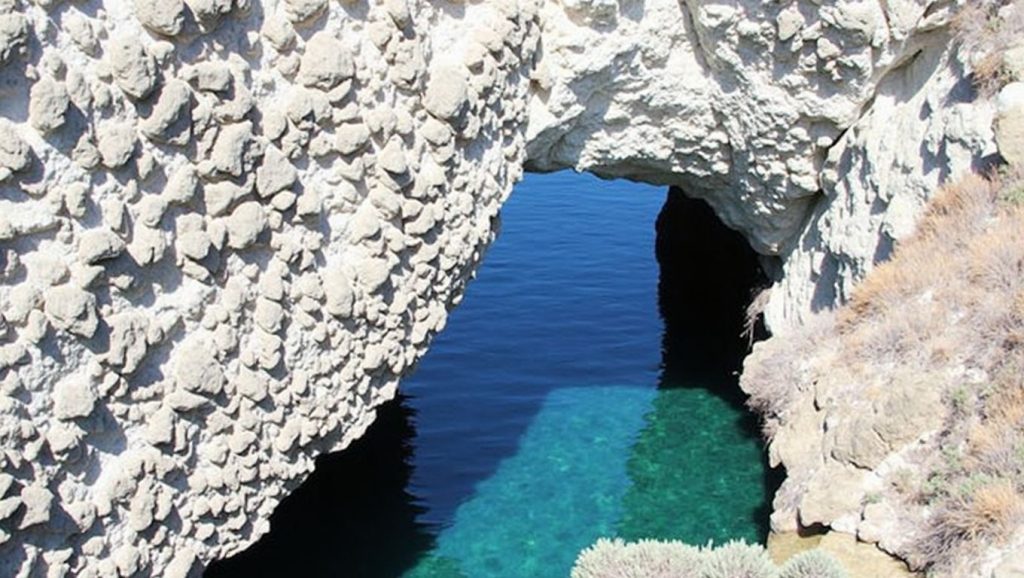 Papafragas - Milos, Grecia