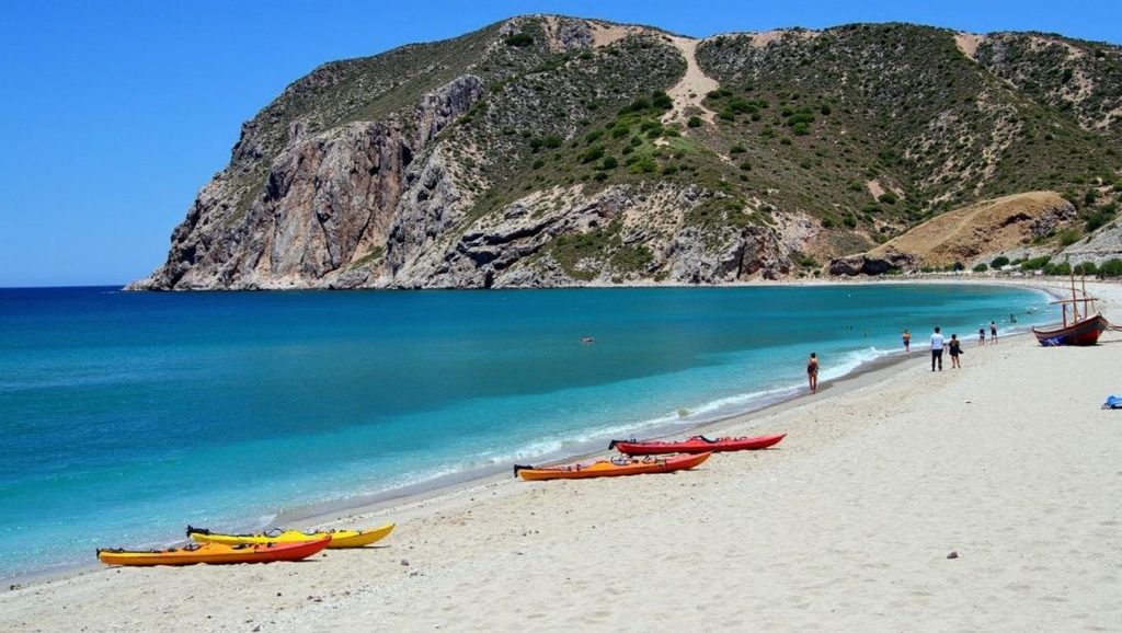 Ag. Kiriaki (Adamas) - Milos, Grecia