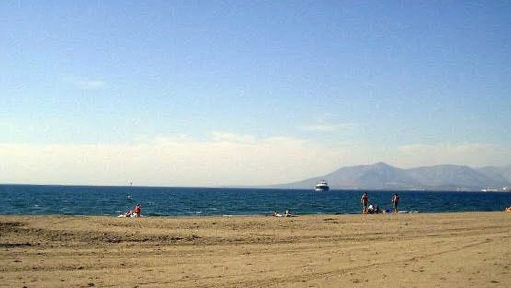 Playa El Dedo - Málaga capital, Málaga