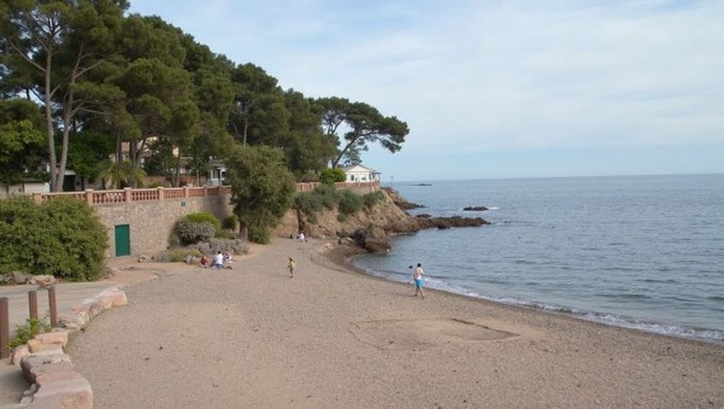 Plage Garde Vieille - Saint-Raphaël, Côte d'Azur