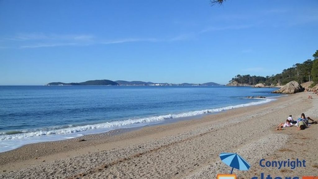 Plage naturiste du Monaco - Le Pradet, Côte d'Azur