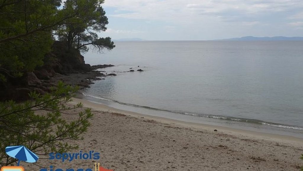 Plage du Figuier - Rayol-Canadel-sur-Mer, Côte d'Azur