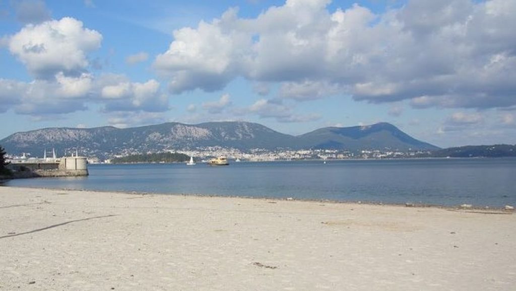 Plage de la Vieille - Saint-Mandrier-sur-Mer, Côte d'Azur
