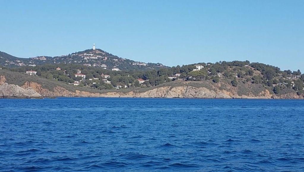 Plage de la Pointe du Pellegrin - Bormes-les-Mimosas, Côte d'Azur