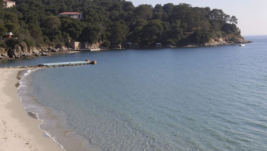 Plage du Canadel - Rayol-Canadel-sur-Mer, Côte d'Azur