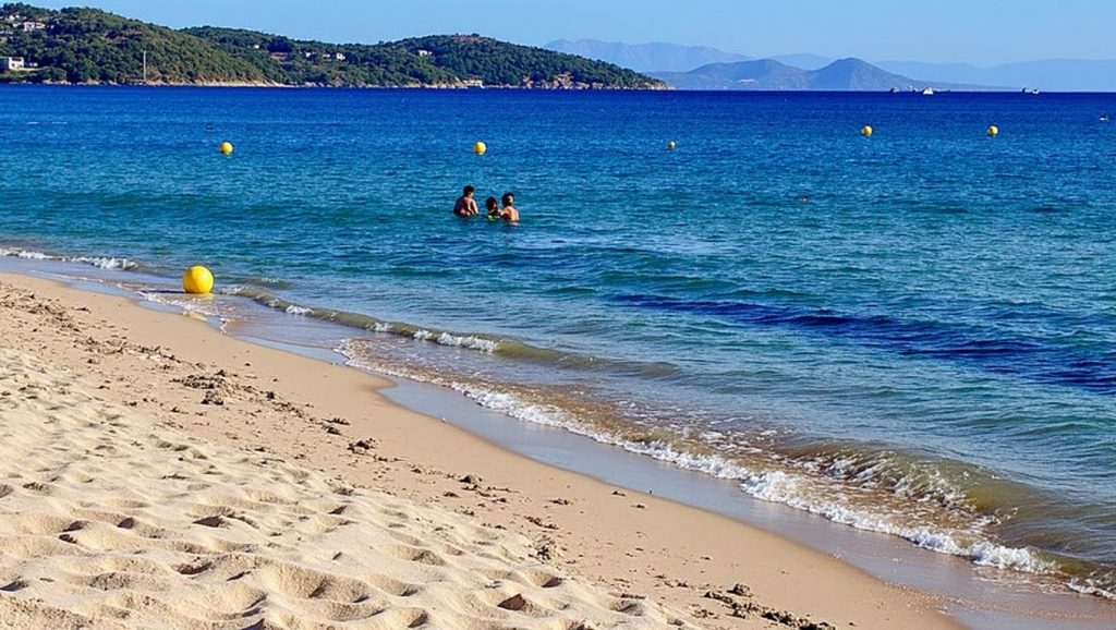 Plage de Chabassole - Aiguines, Côte d'Azur