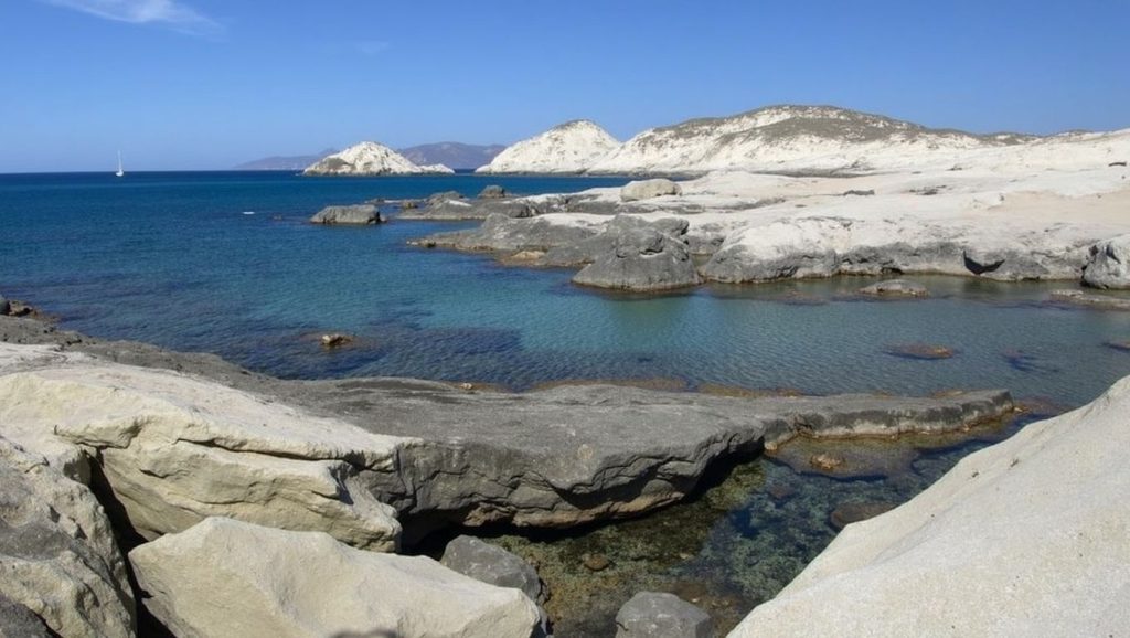Papikinou - Milos, Grecia