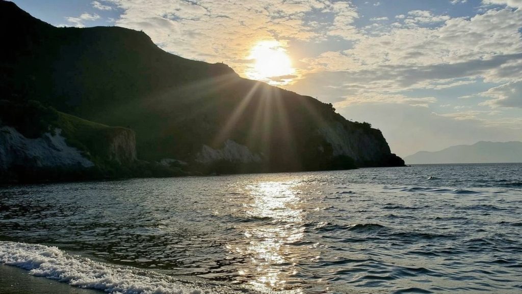 Plathiena - Milos, Grecia
