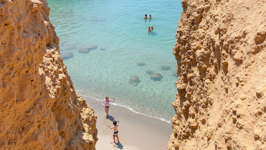 Katergo - Milos, Grecia