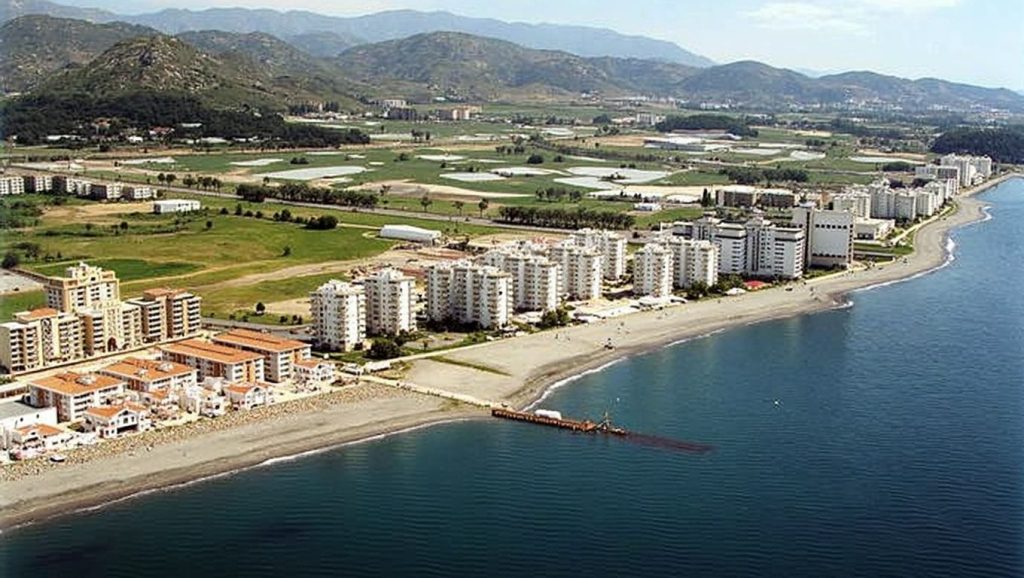 Las Palmeras - Vélez-Málaga (Caleta de Vélez), Málaga