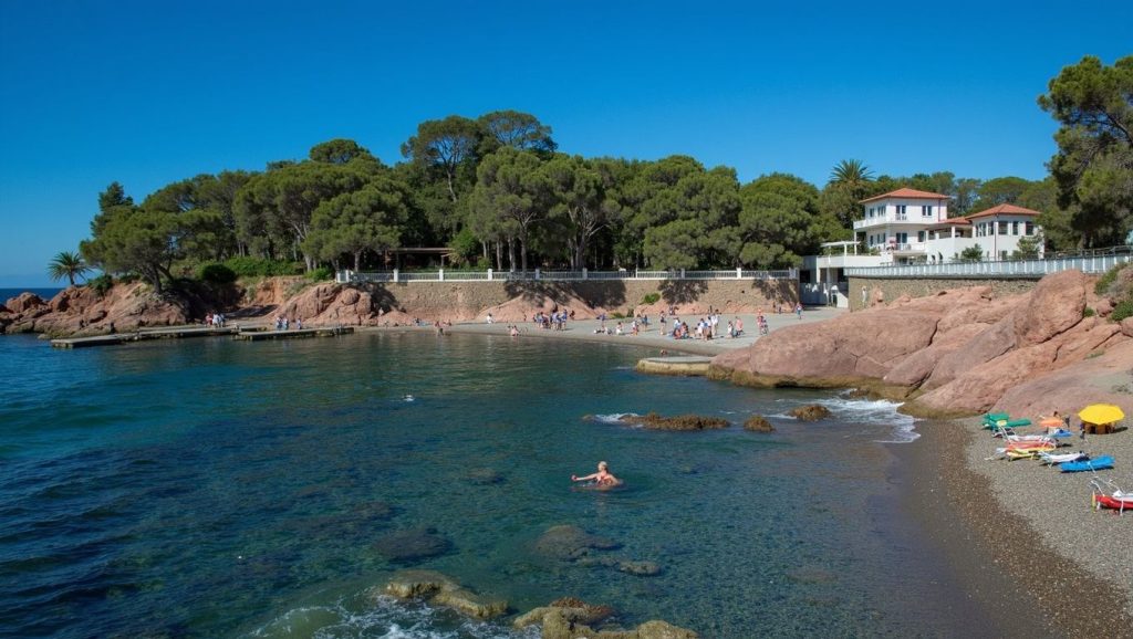 Plage de Boulouris - Saint-Raphaël, Côte d'Azur