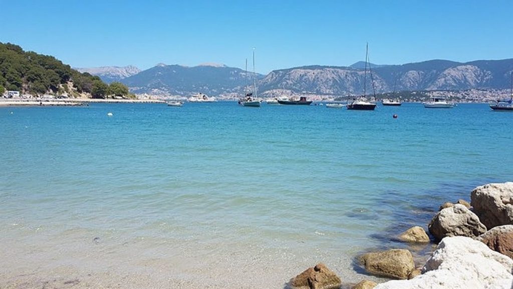 Plage du Canon - Saint-Mandrier-sur-Mer, Côte d'Azur