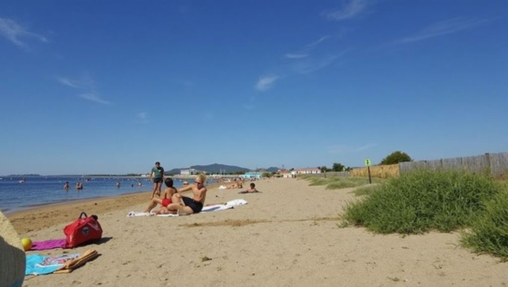 Plage naturiste des Vieux Salins - Hyères, Côte d'Azur