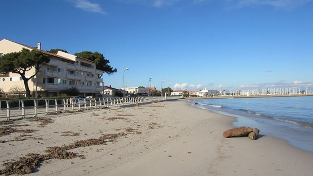 Plage des Pesquiers - Hyères, Côte d'Azur