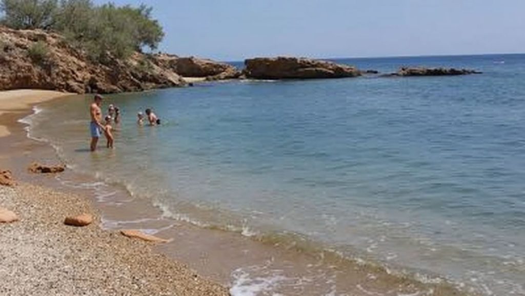 Makra Miti - Paros, Grecia