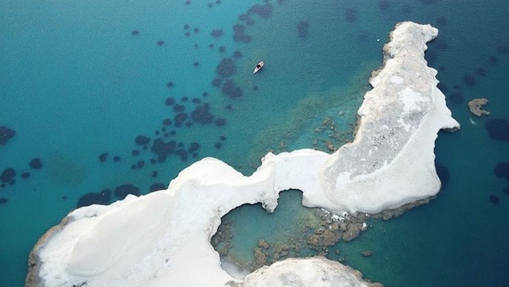 Agios Konstantinos - Milos, Grecia