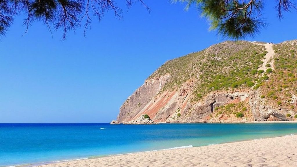 Ag. Kiriaki (Adamas) - Milos, Grecia